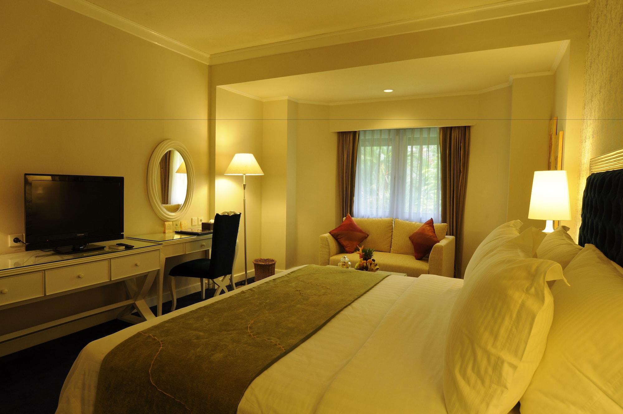 Grand Legi Hotel Mataram Eksteriør bilde