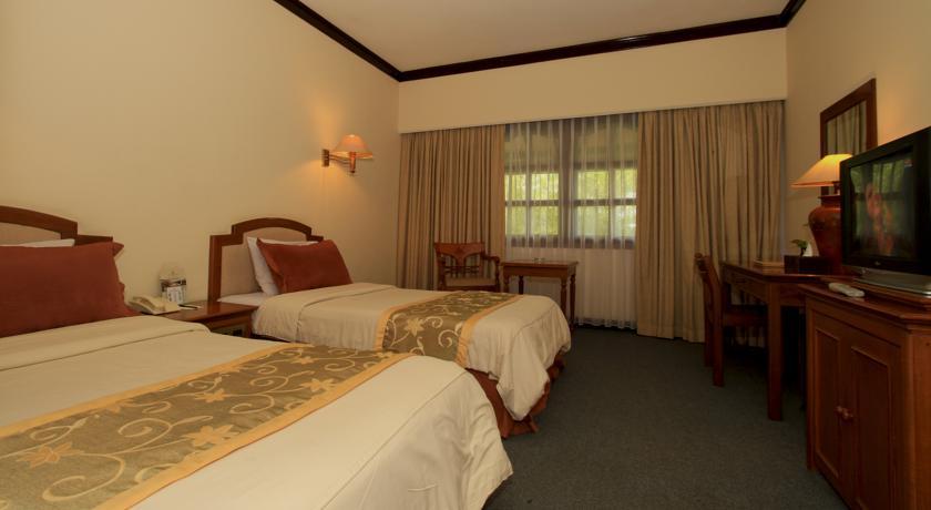 Grand Legi Hotel Mataram Eksteriør bilde