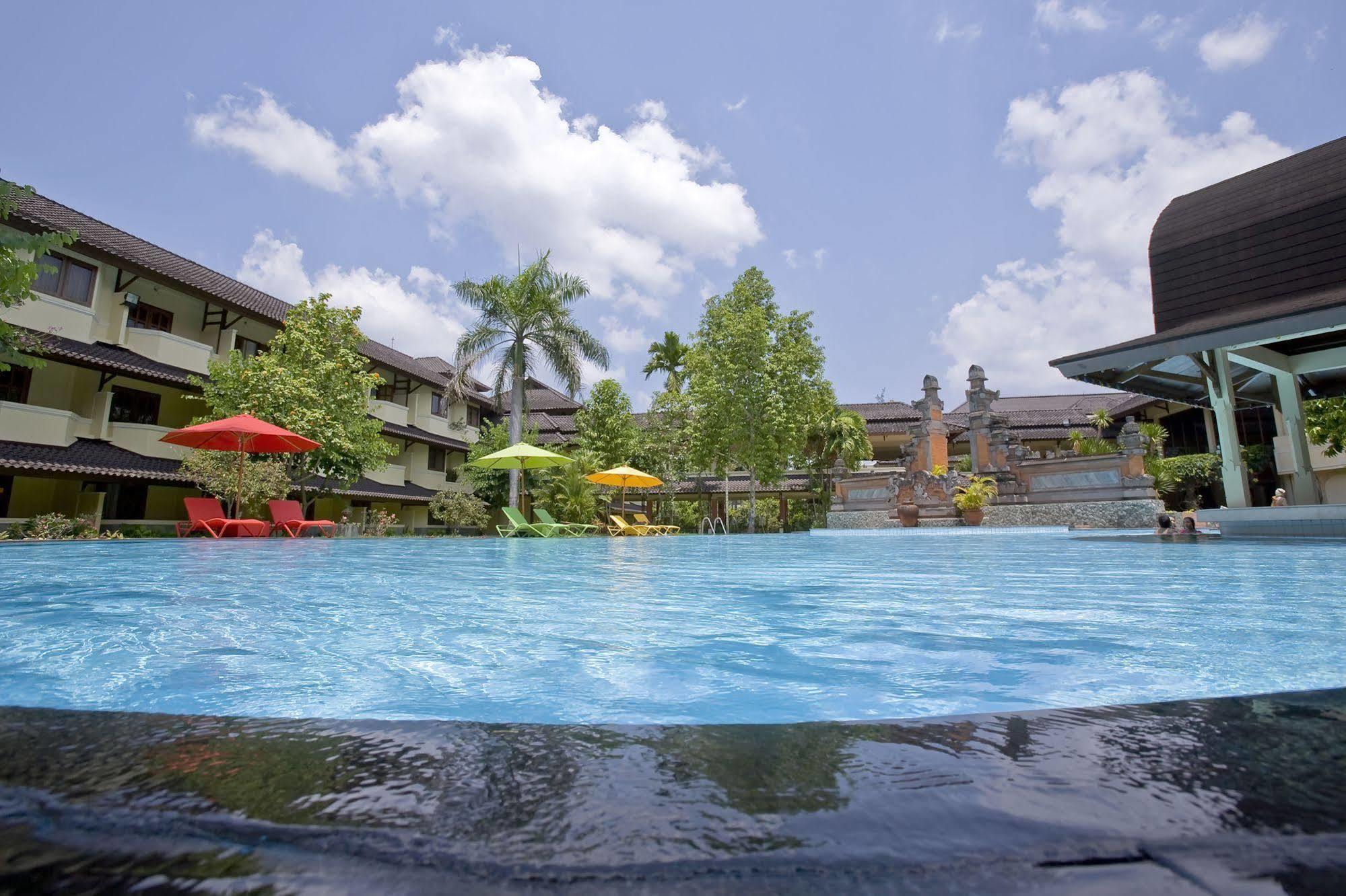 Grand Legi Hotel Mataram Eksteriør bilde